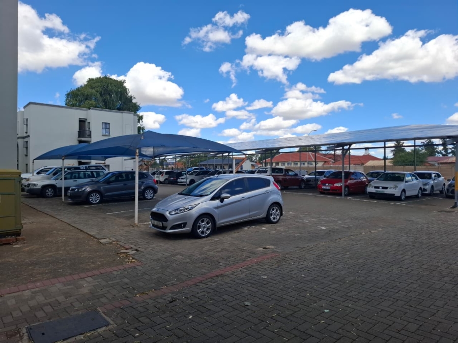 1 Bedroom Property for Sale in Willows Free State